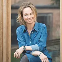 Eve Chase